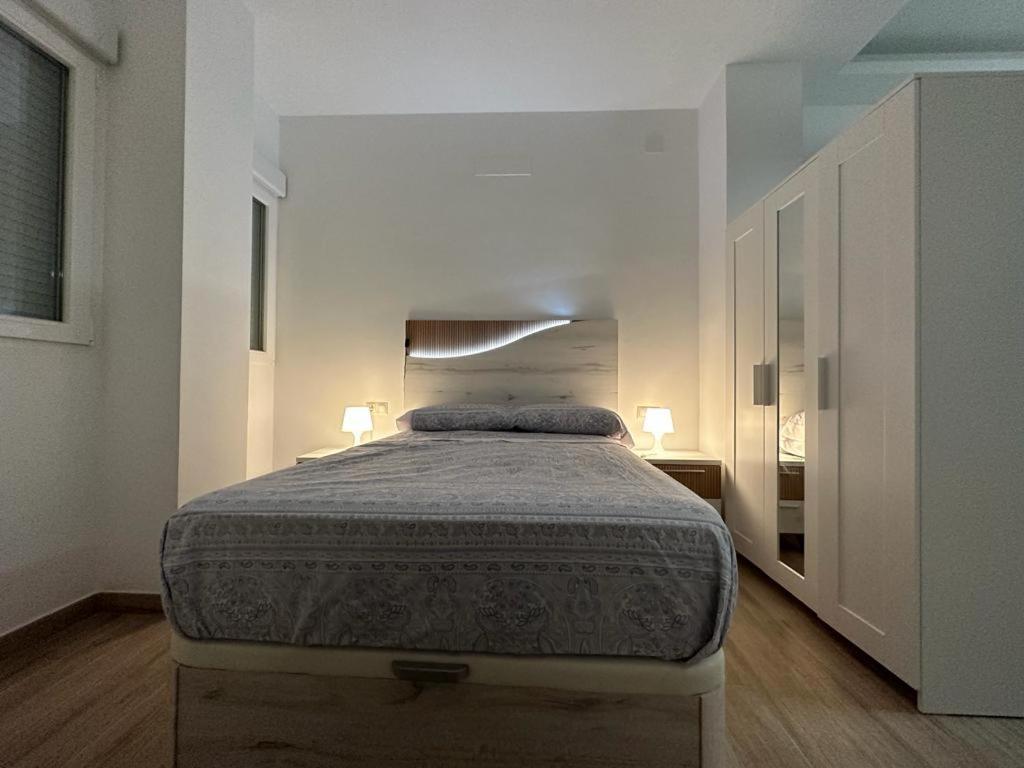 Sky Garden Malaga Centro Apartment Exterior foto