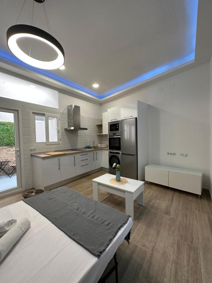 Sky Garden Malaga Centro Apartment Exterior foto